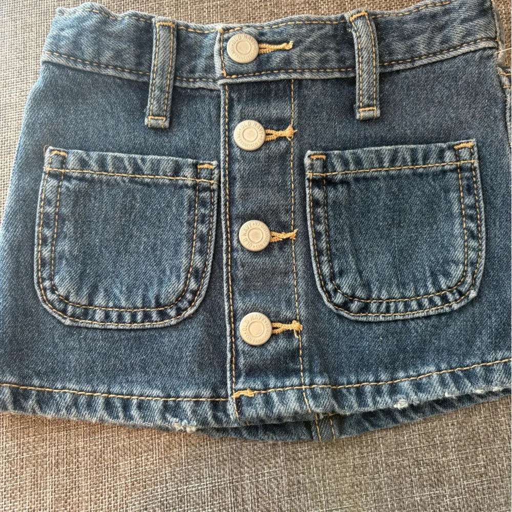 NWT Old Navy Denim Miniskirt for Baby Girls Size 12-18M
